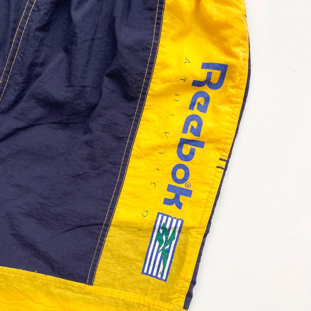 00s Reebok Shorts (L)