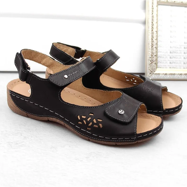 Comfortable women's leather sandals with velcro, black Helios 266-2.011