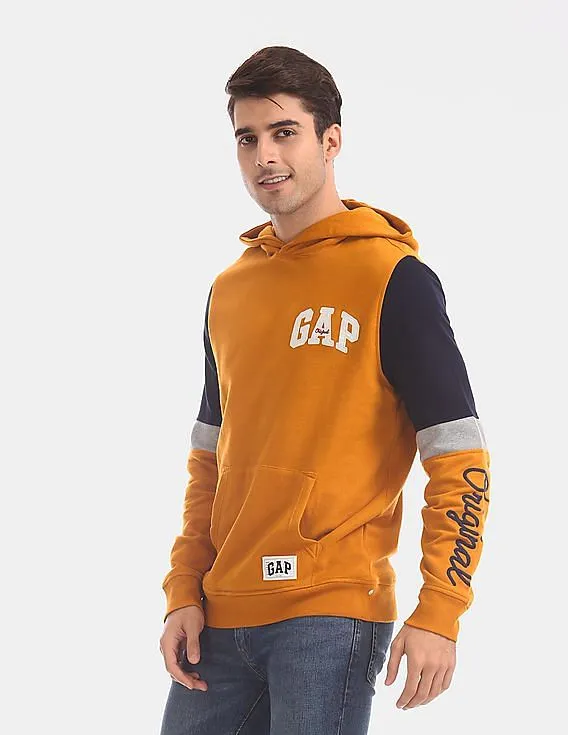 GAP Men Yellow Colour Block Logo Hoodie