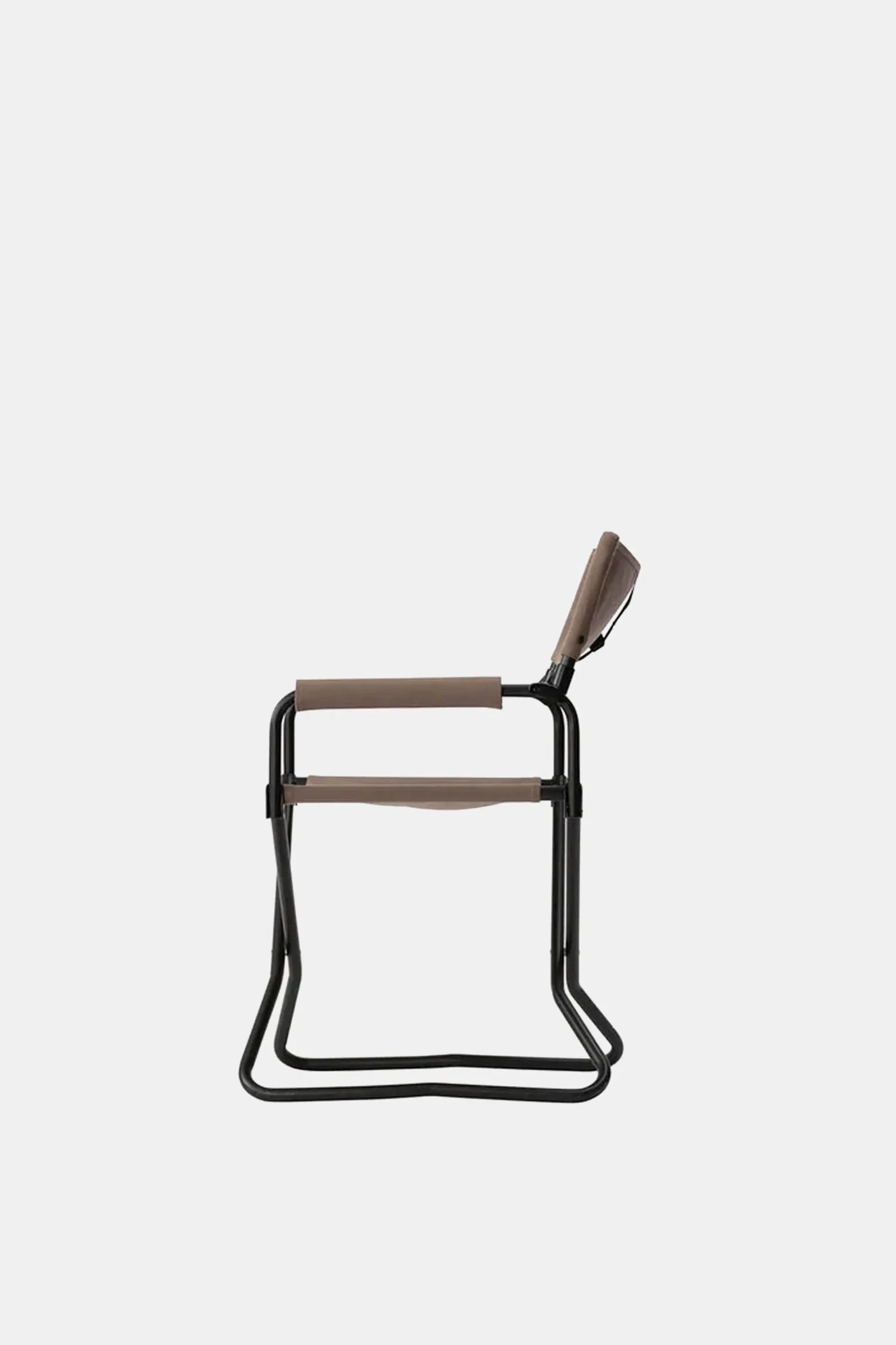 GRAY FOLDING CHAIR