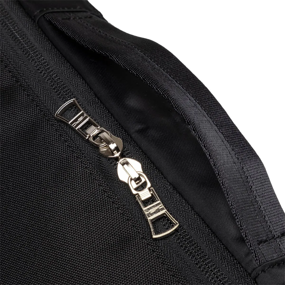 LIGHTNING SHOULDER BAG Black