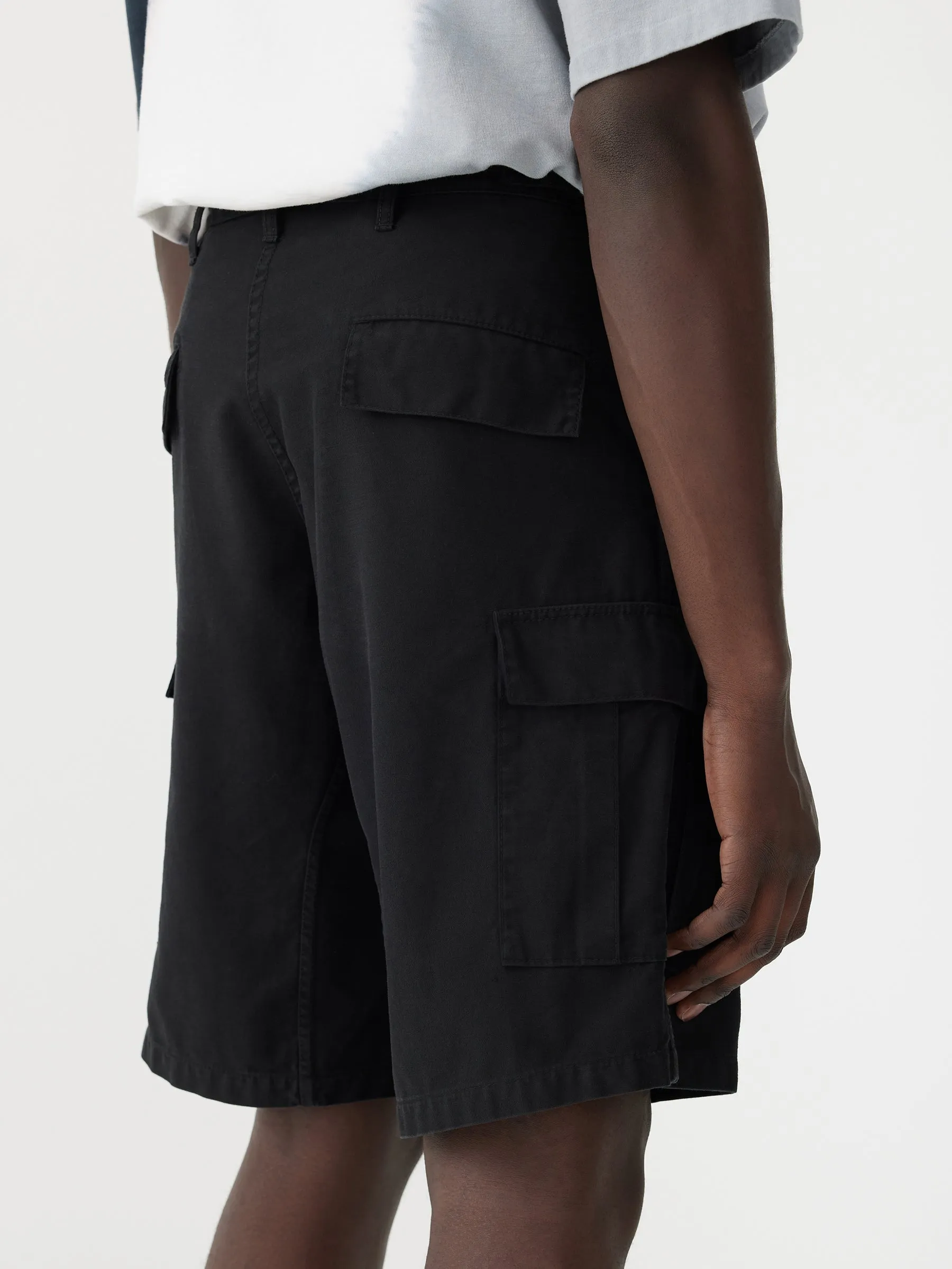 military cargo short