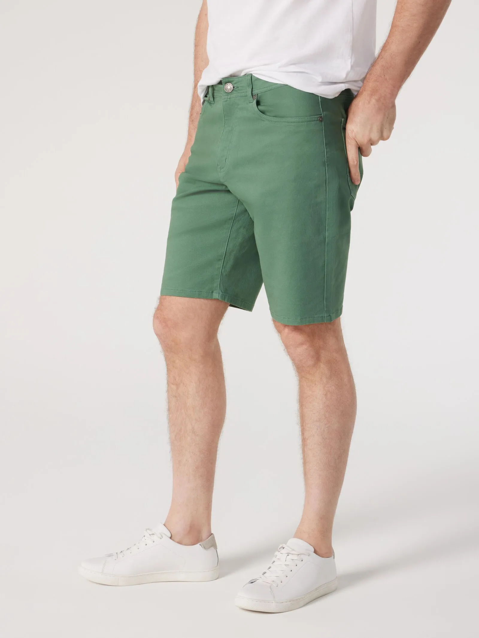 Milton 5 Pocket Short