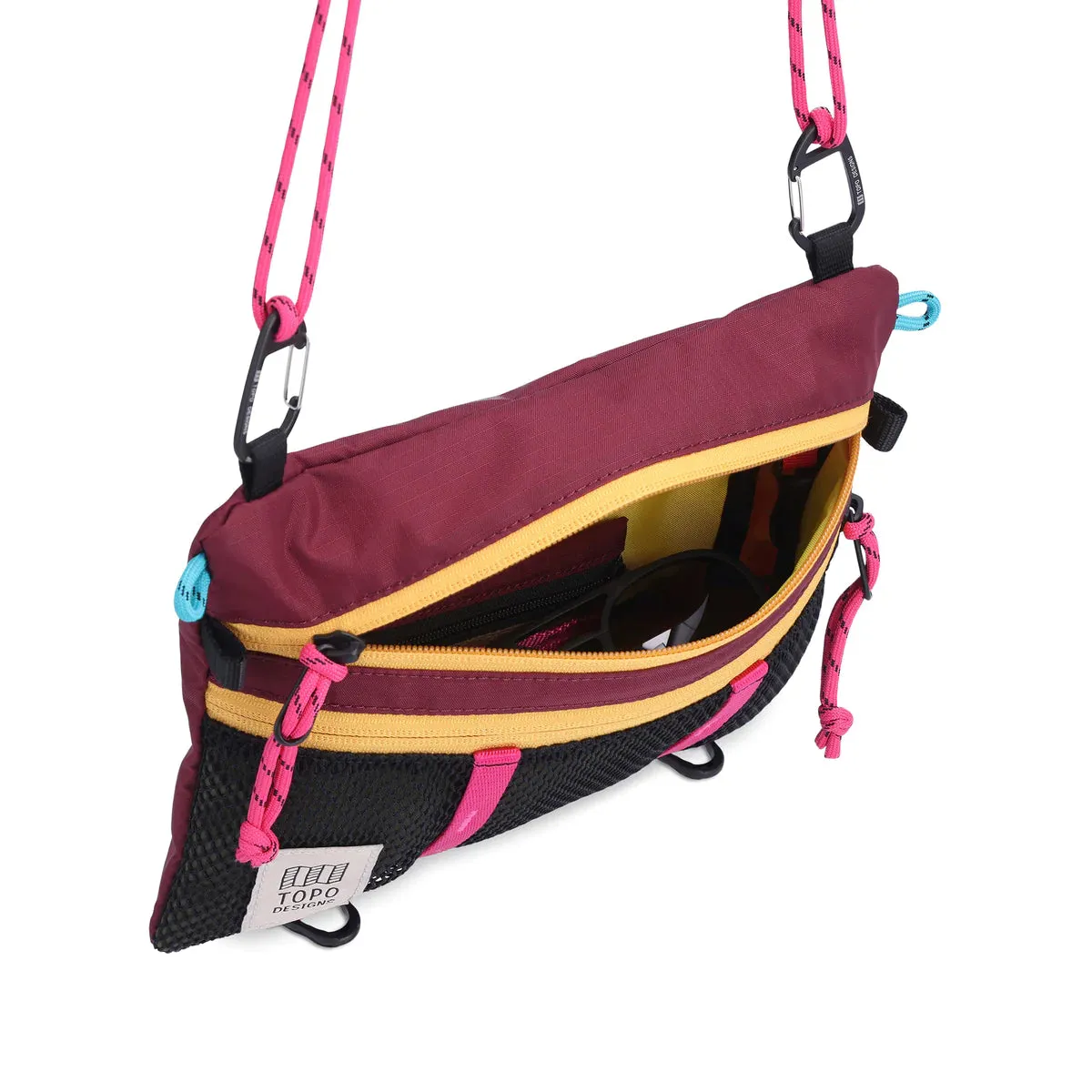 Mountain Accessory Shoulder Bag