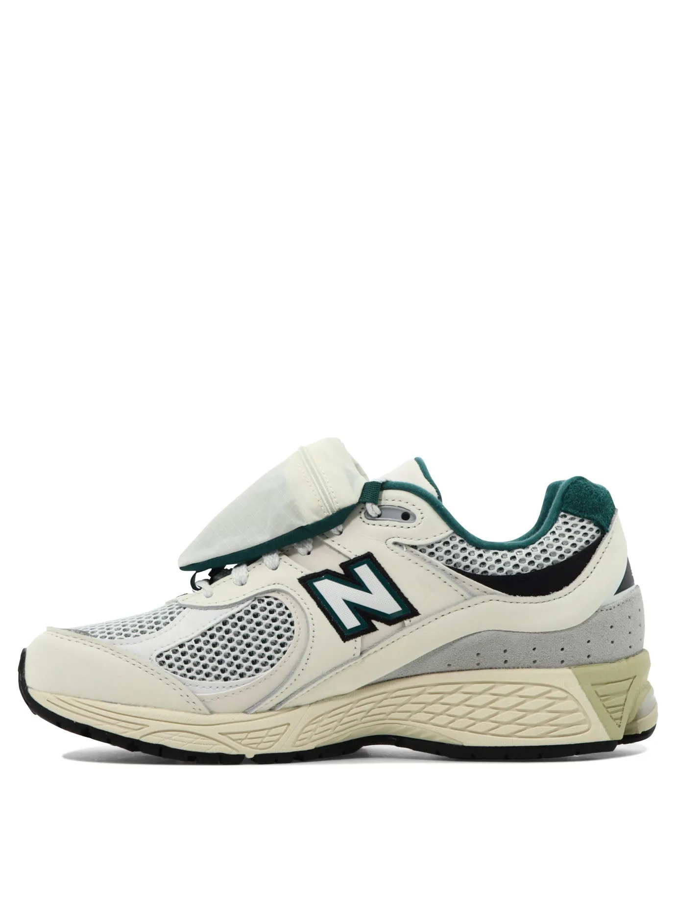 New Balance    New Balance 2002 R Sneakers