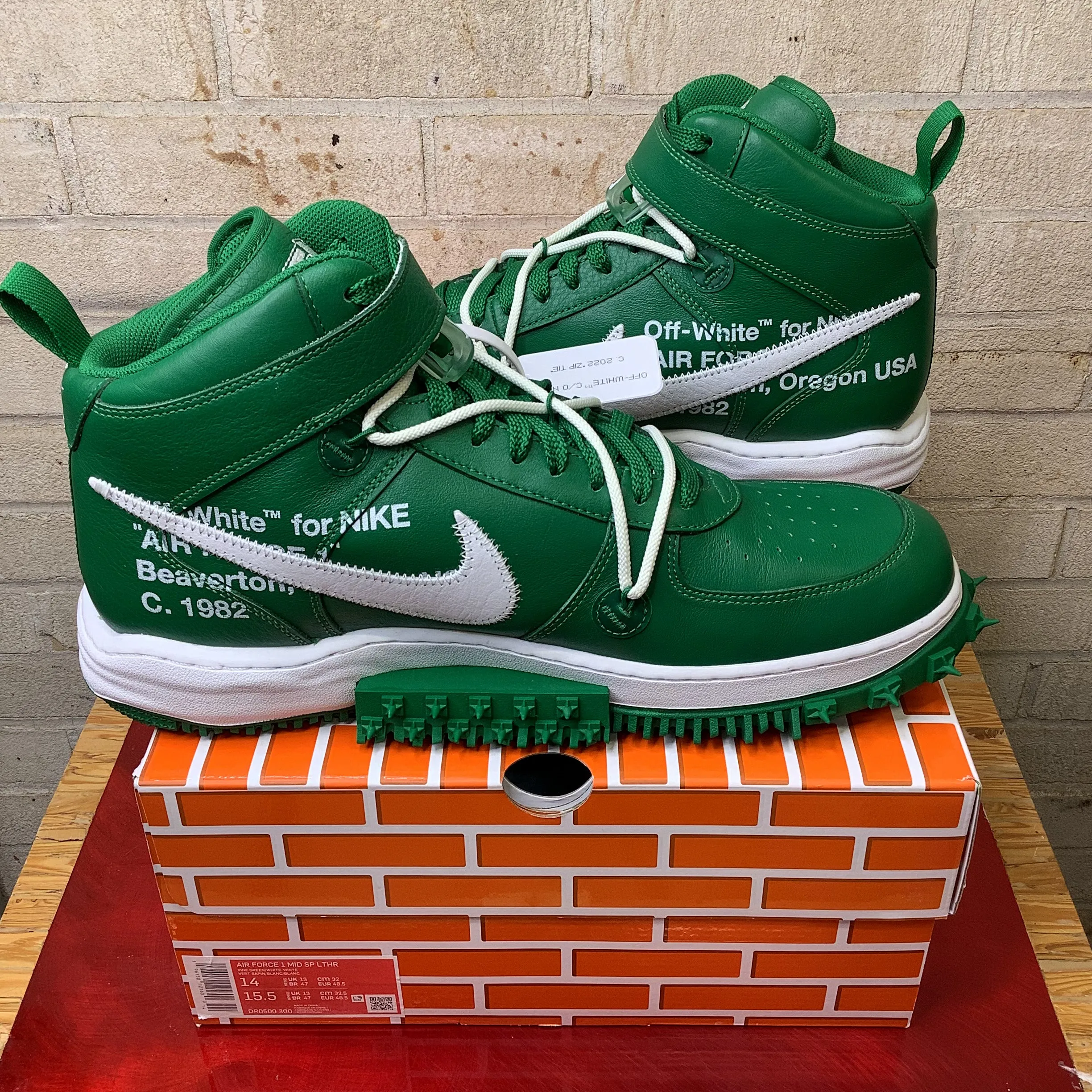 NIKE AIR FORCE 1 MID OFF WHITE PINE GREEN SIZE 14 DR0500-300