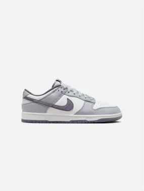 NIKE Dunk Low SE Light Carbon