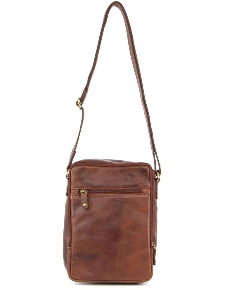 Rustic Leather Cross-Body Bag in Chocolate