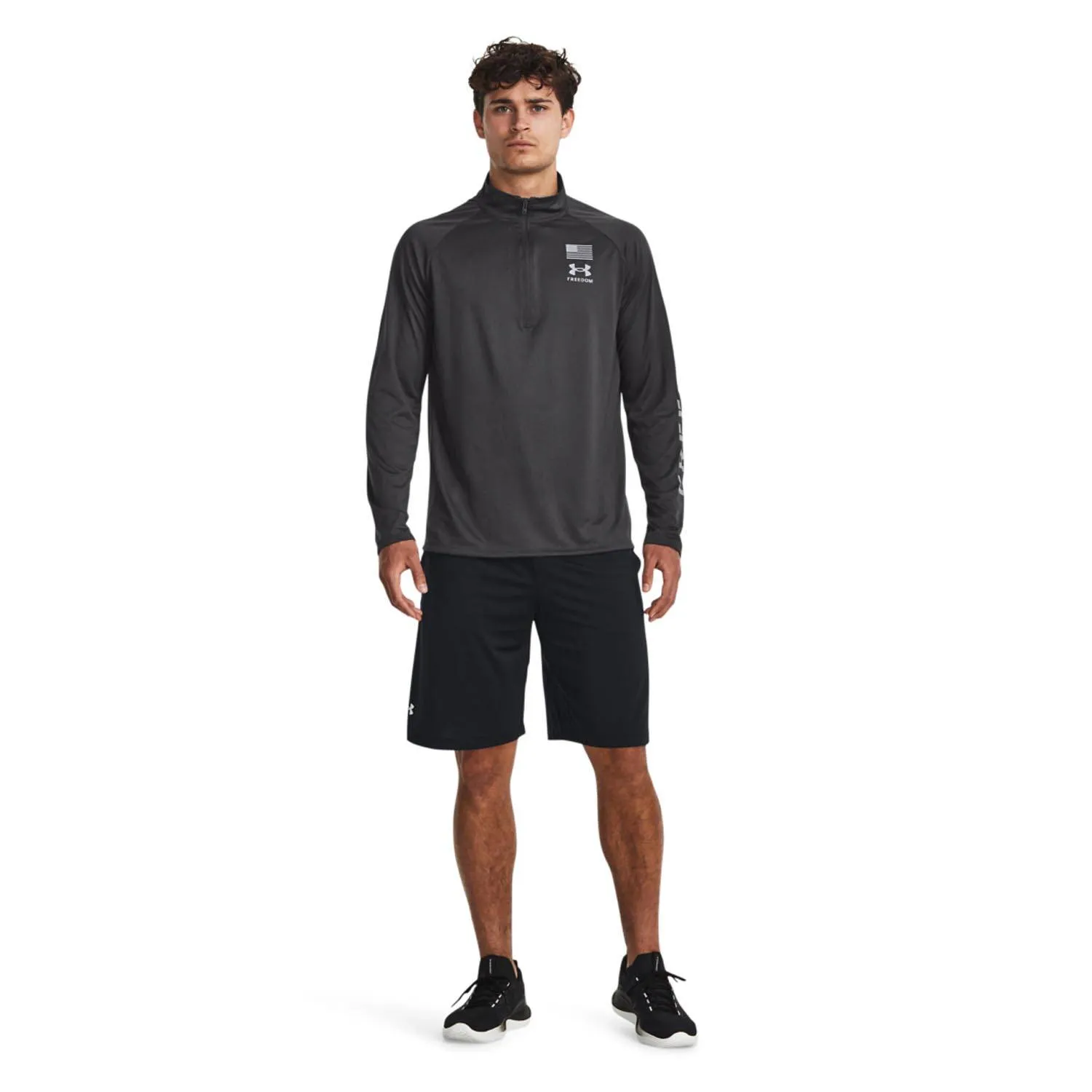 Under Armour Men's Freedom Tech 1/2 Zip Pullover