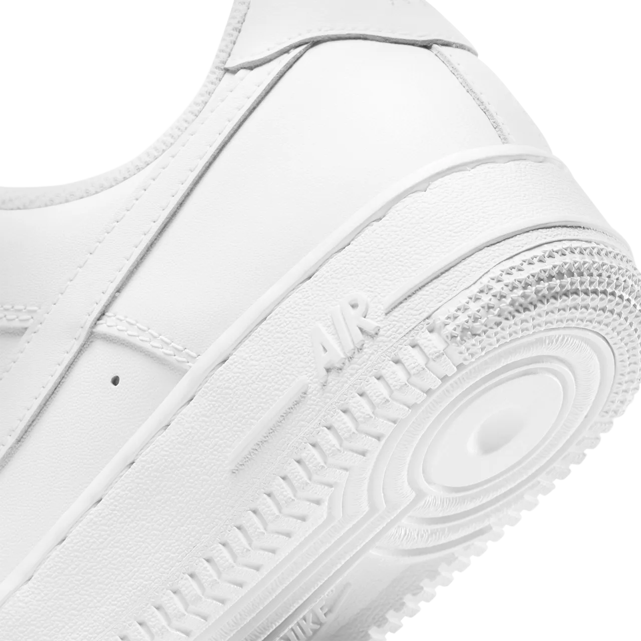 Wmns Nike Air Force 1 '07 'Triple White'